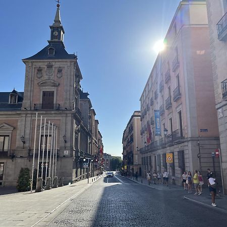Dplace To Be - Exclusive Apartments In Historic Center Madrid Exterior foto