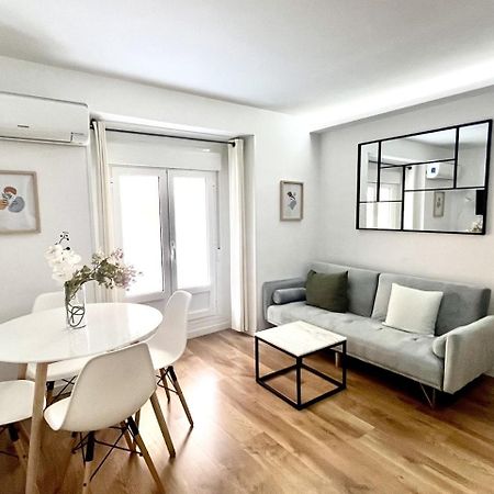Dplace To Be - Exclusive Apartments In Historic Center Madrid Zimmer foto