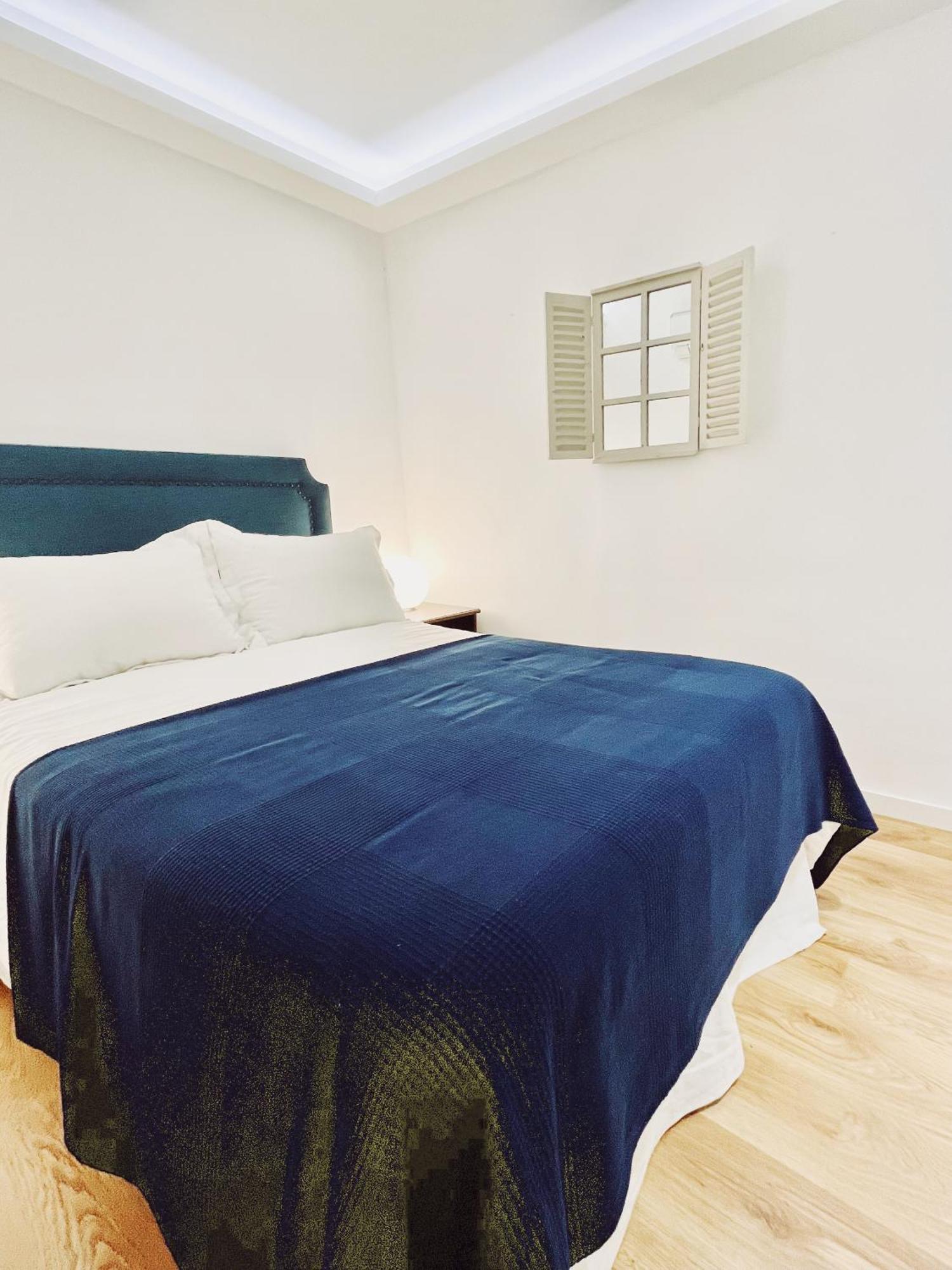 Dplace To Be - Exclusive Apartments In Historic Center Madrid Zimmer foto