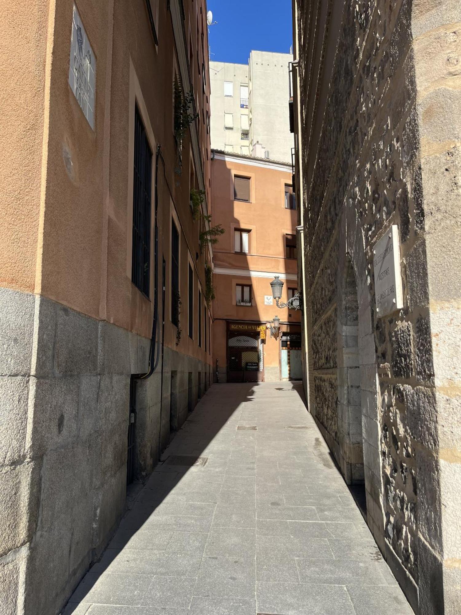Dplace To Be - Exclusive Apartments In Historic Center Madrid Exterior foto