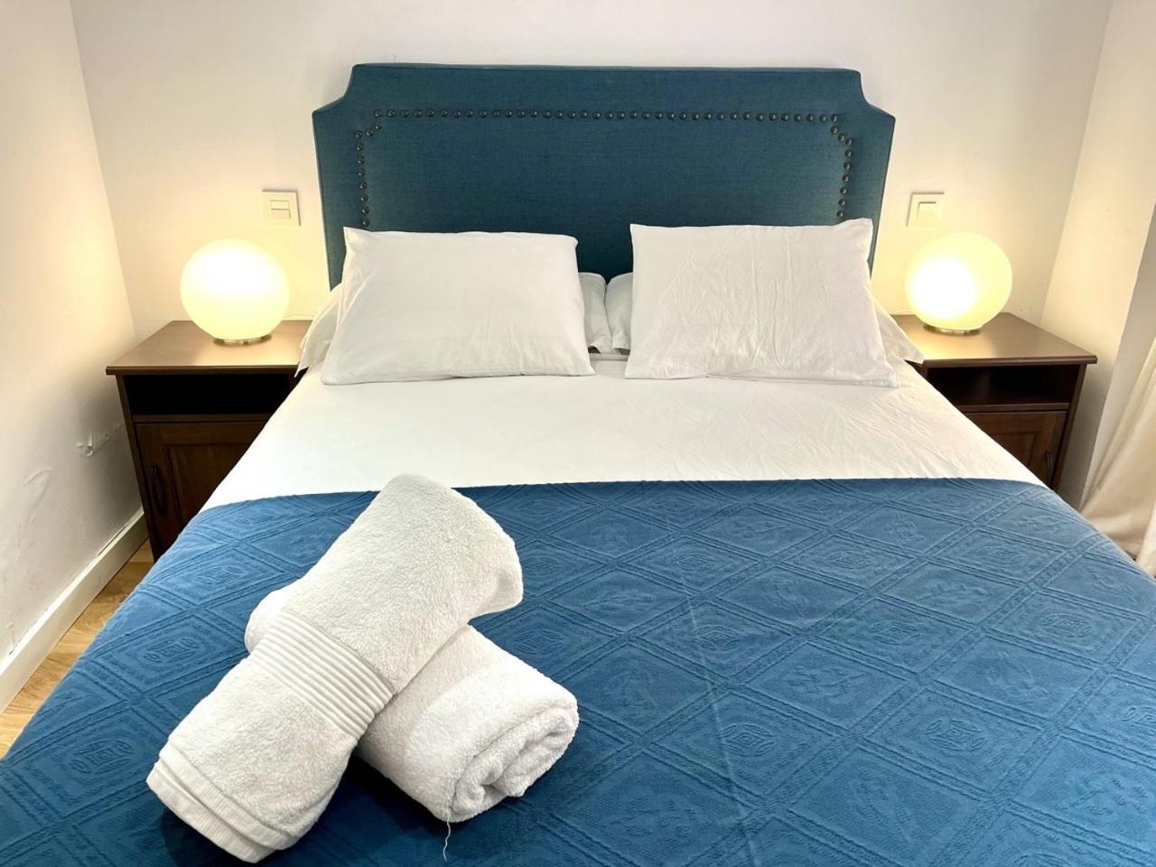 Dplace To Be - Exclusive Apartments In Historic Center Madrid Zimmer foto