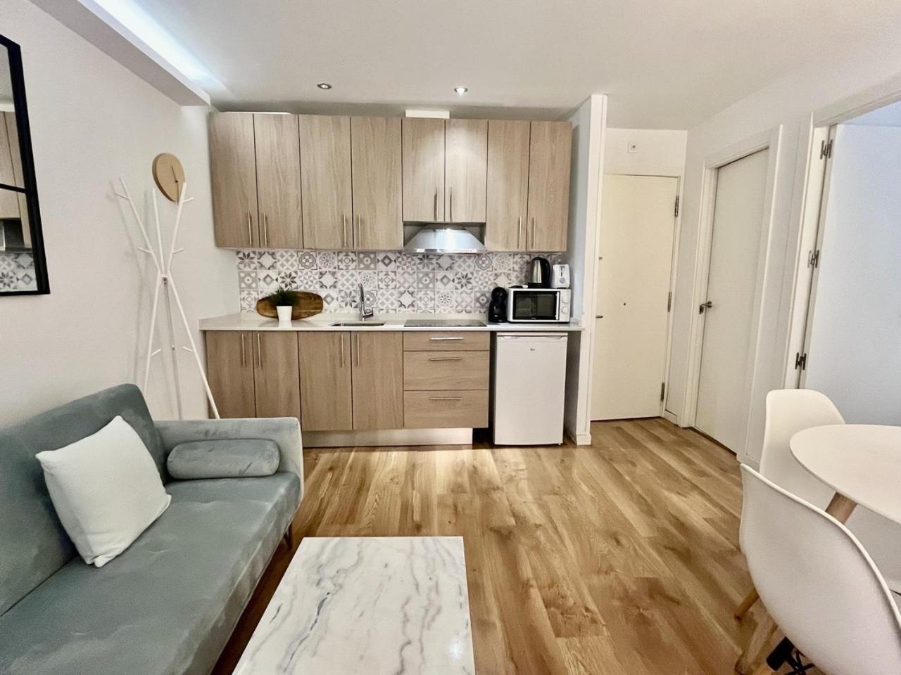 Dplace To Be - Exclusive Apartments In Historic Center Madrid Zimmer foto