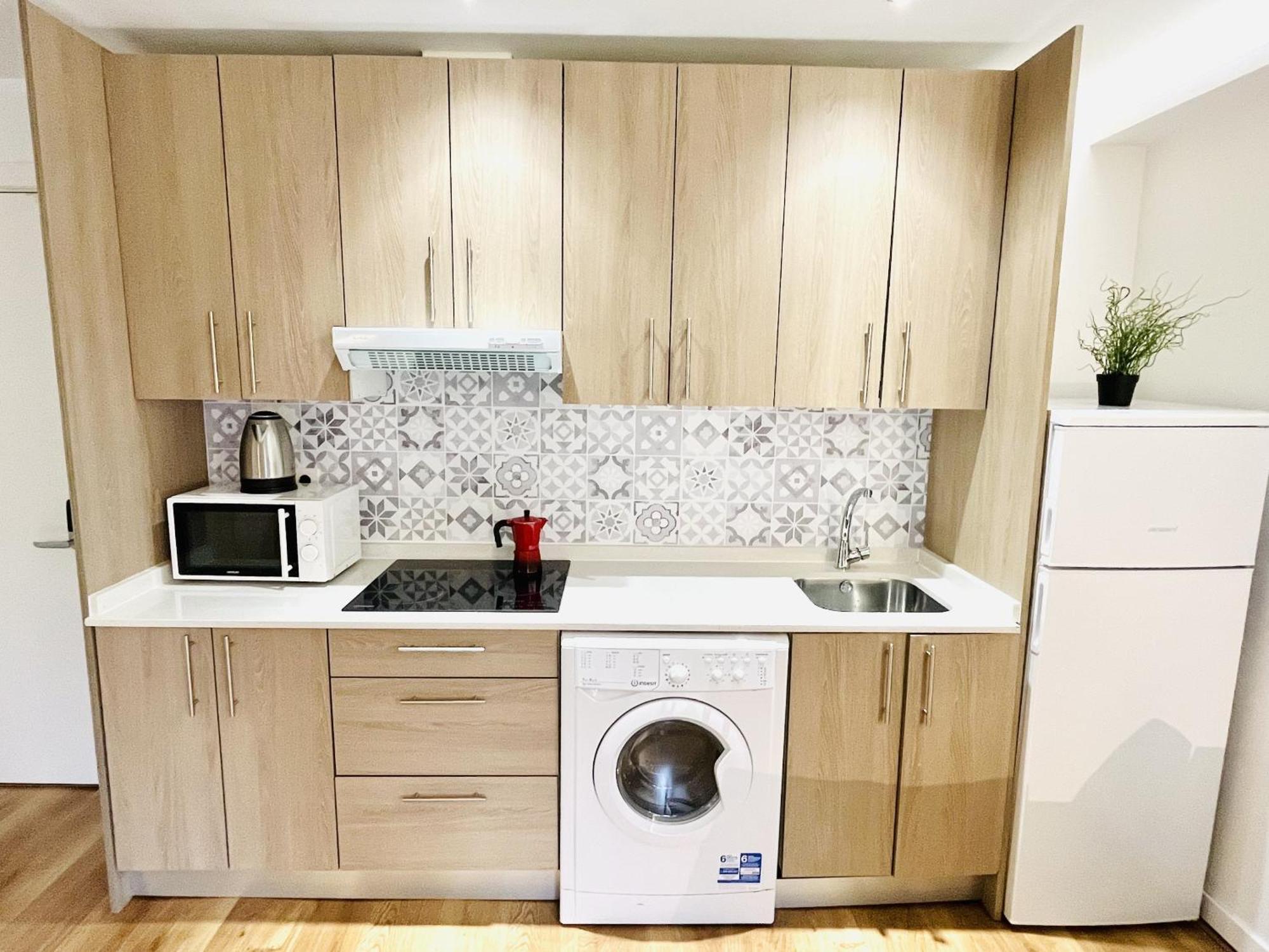 Dplace To Be - Exclusive Apartments In Historic Center Madrid Zimmer foto