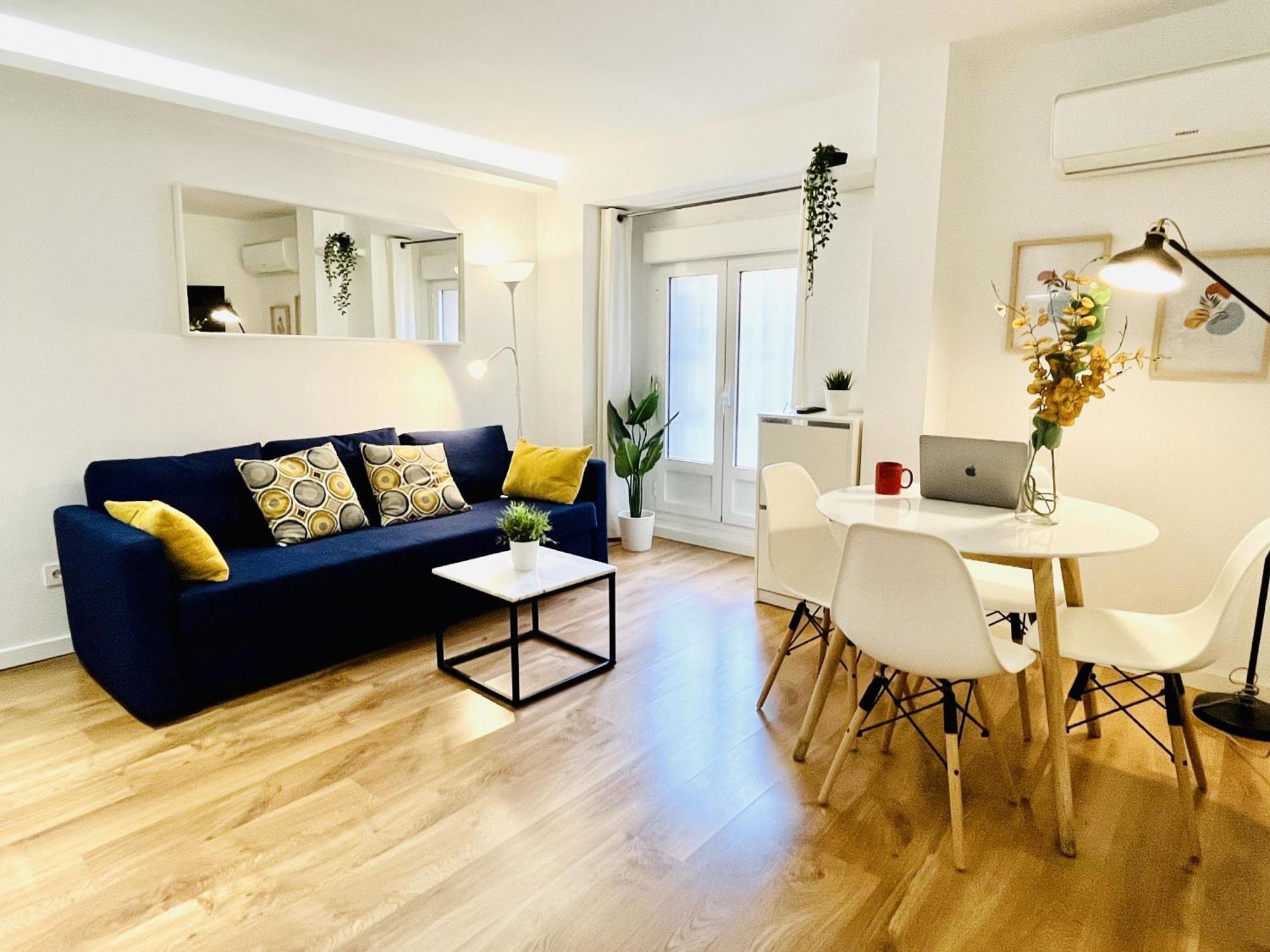 Dplace To Be - Exclusive Apartments In Historic Center Madrid Zimmer foto